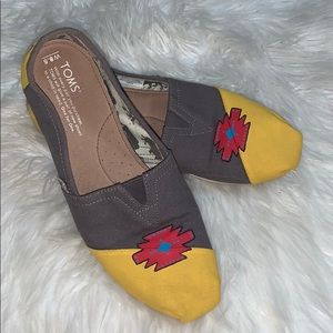 HAND PAINTED TOMS